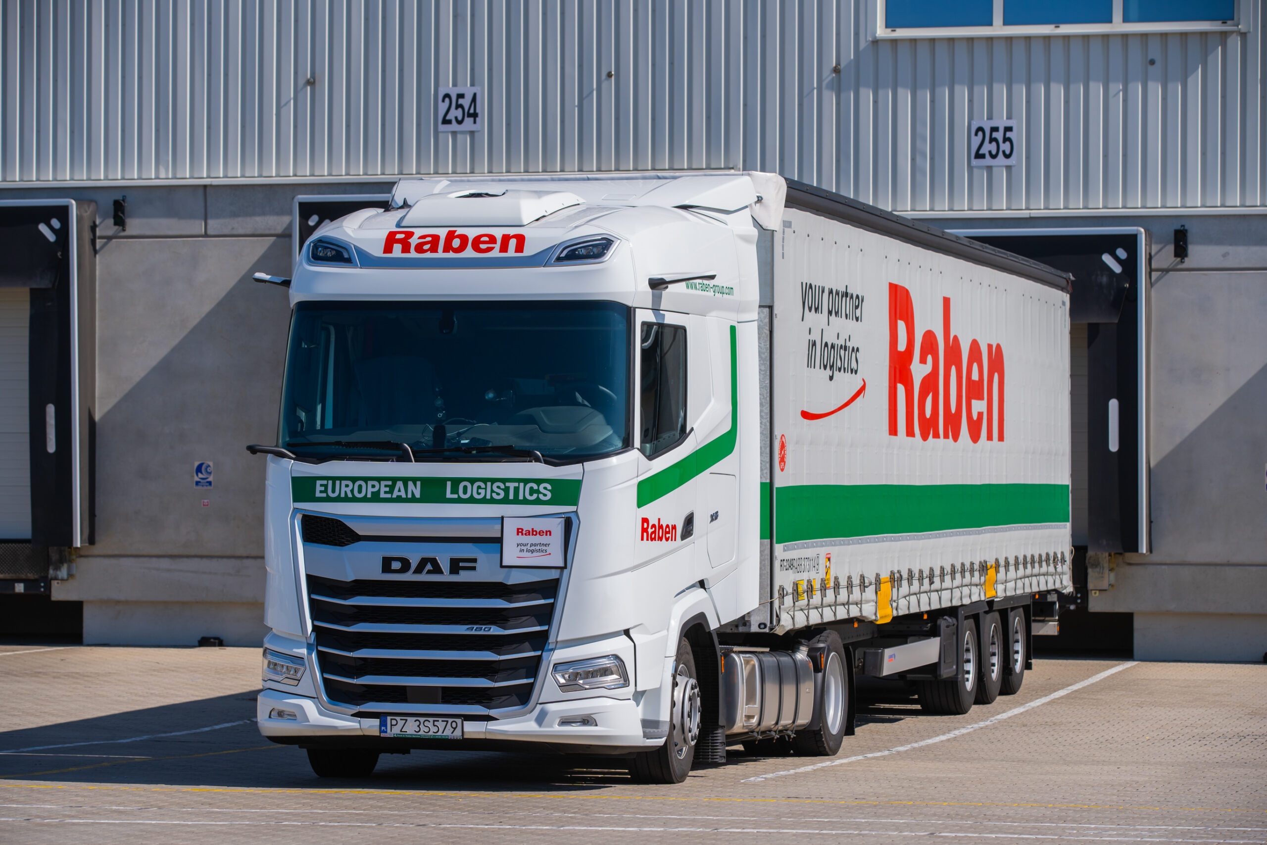 Raben-LKW