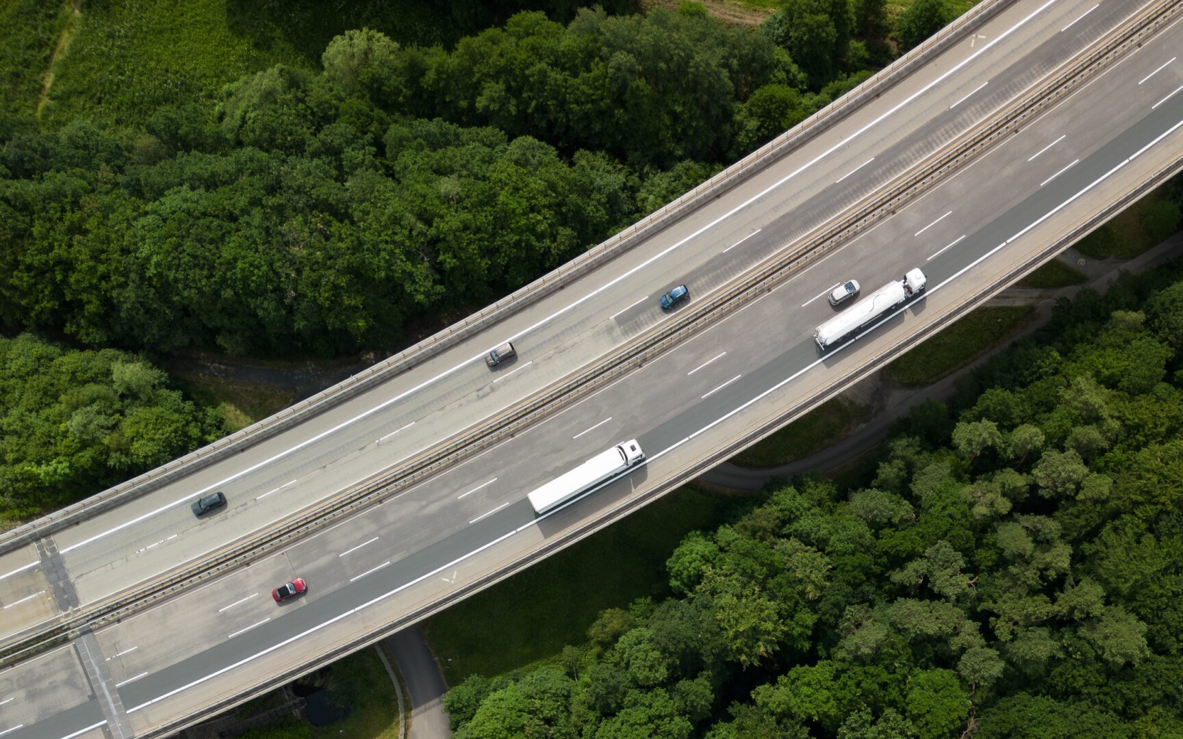 FOP Shymanov und LINQO: Echtzeit-Transparenz für den internationalen Frachtverkehr